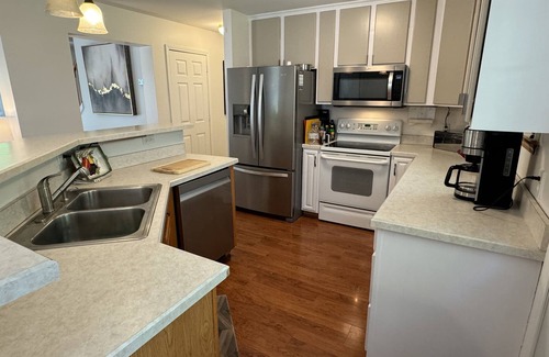 Milford House | Goodyear Lakehouse - Beautiful home overlooking Goodyear Lake