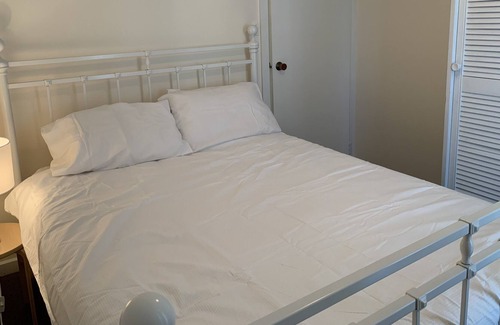 Goolwa Beach House | Goolwa Wine Time on Rosemary - 3-4 bedroom shack