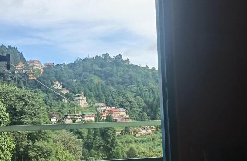 Darjeeling House | Goonkeshari Homestay