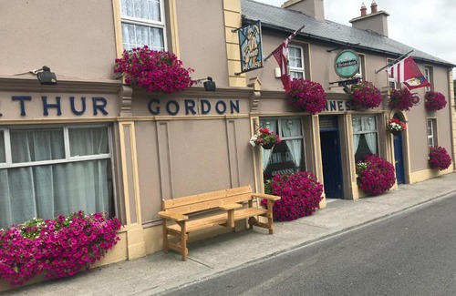 Tynagh Bed & Breakfast | Gordon's Guesthouse