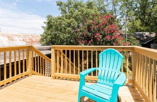 Parker House | Gordon St, 2A