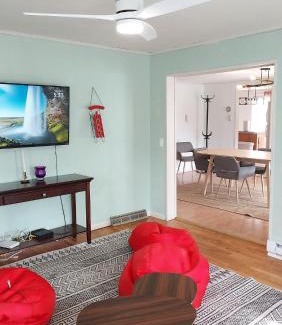 Bakers Mills House | Gore Mtn Camp, 4BR, Office, 1GB WiFi, rafting, caves