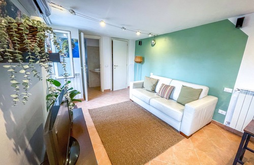 Santa Margherita Ligure House | Gorgeous modern loft with Jacuzzi view and garden DISCOUNTS MAY/JULY