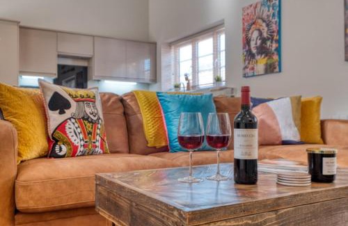 Pontrilas Apartment | Gorgeous 1-bed city apartment, sleeps 4