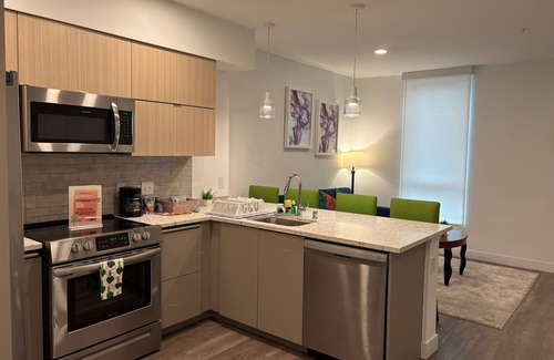Wilshire Center House | Gorgeous 1 Bedroom Apart-Hotel in Ҡօɾҽąէօաղ