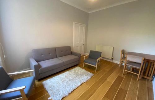 Gifford Apartment | Gorgeous 2 bed, city apartment