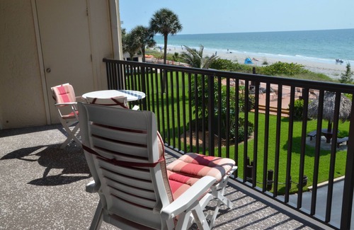 Belleair Beach Condo | Gorgeous 2 Bedroom, 2 Bath Beachfront Condo On Belleair Beach