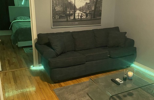 Greenwood House | Gorgeous 2 bedroom apartment in Brick house