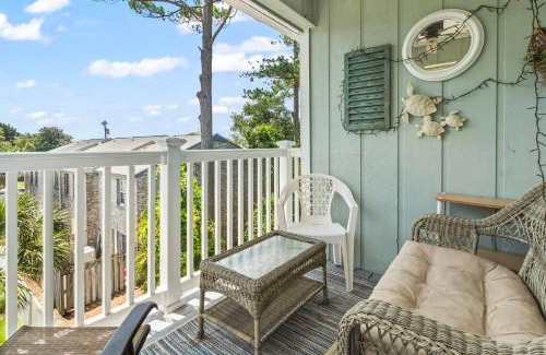 Crescent Beach House | Gorgeous 2 Bedroom Condo for 6! Summer Times Unit 8