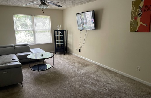Lithonia Apartment | Gorgeous 2 Bedroom Condo in Stonecrest