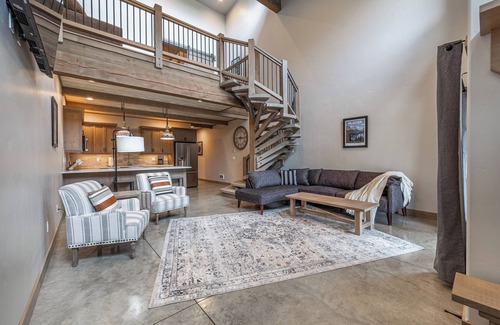 Coram Condo | Gorgeous 2bd/2ba Condo Near Glacier Park w/King Beds,Full Kitchen &Hot Tub- #1-2
