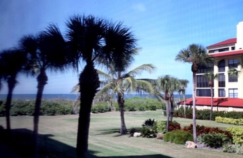 Siesta Key Condo | Gorgeous 2BR Siesta Key Gulf Front Beach Condo.