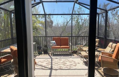 The Dunes House | Gorgeous 3 Bedroom Home in the Dunes Sleeps 8