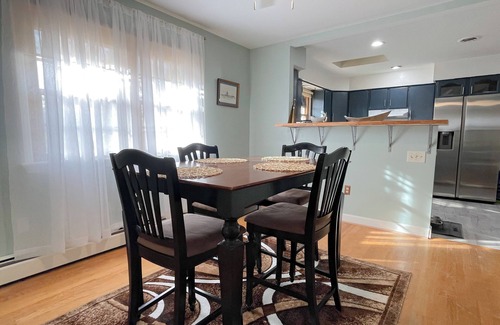 Staunton House | Gorgeous 3-bedroom house with Fenced Yard in charming Staunton