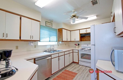 Southpointe House | Gorgeous 3 Bedroom, 2 Bath Gulf Front home just steps from the Gulf of Mexico