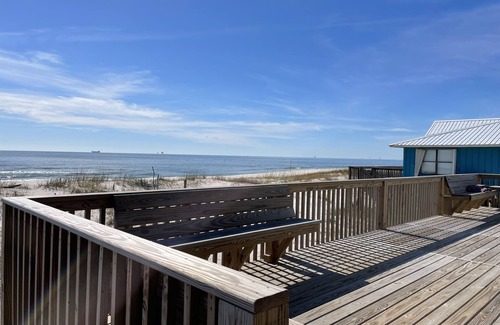 Southpointe House | Gorgeous 3 Bedroom, 2 Bath Gulf Front home just steps from the Gulf of Mexico