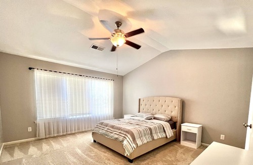 Huntersville House | GORGEOUS 3 Bedroom in Huntersville
