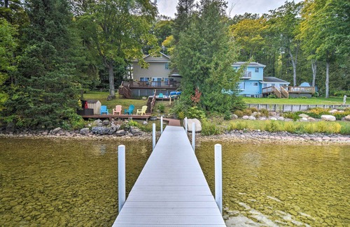 Indian River House | Gorgeous 3-Season Lakefront Escape w/Private Dock
