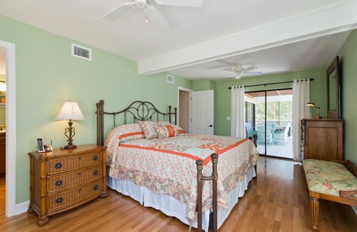 Del Sega House | Gorgeous 4/5 Bedroom, 3 1\2 Baths, Heated Pool, Dock, Near Beach AND Bay