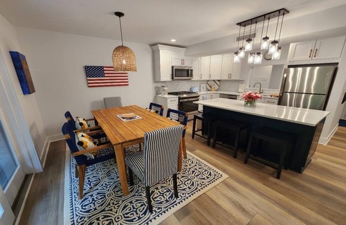 Harbor Springs Condo | Gorgeous 4 bedroom condo - 10 minutes from Harbor Springs & Ski Resorts