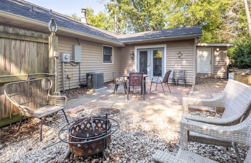 Charlotte House | Gorgeous 4BR in South Charlotte, near the Greenway
