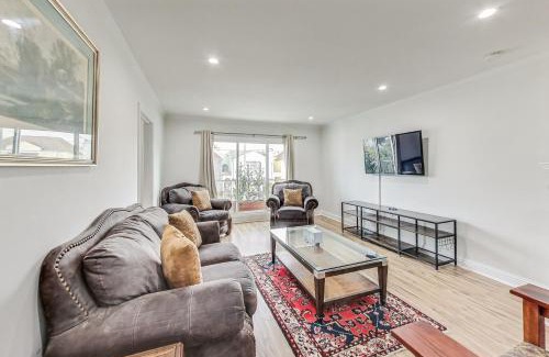 Parkside House | Gorgeous 4br2ba Home Near Ocean Beach