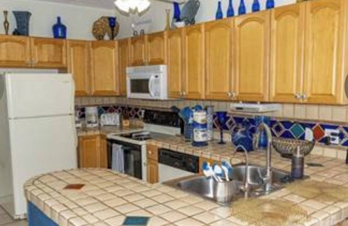 Sandy Beach Condo | Gorgeous and Cozy 3-Bd/2-Ba Condo at a Golf Villa on Sandy Beach