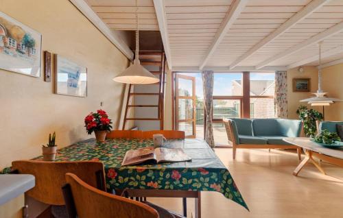 Bork Havn Apartment | Gorgeous Apartment In Hemmet With Sauna