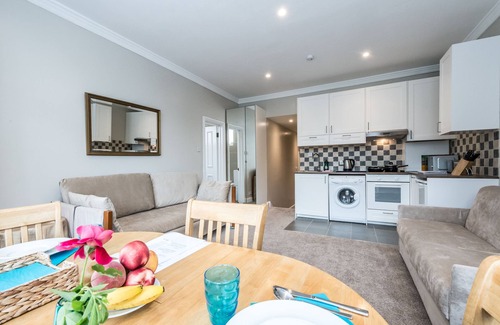 Brondesbury Park Apartment | Gorgeous Apartment-only 12 Minutes by Tube to Oxford Street!