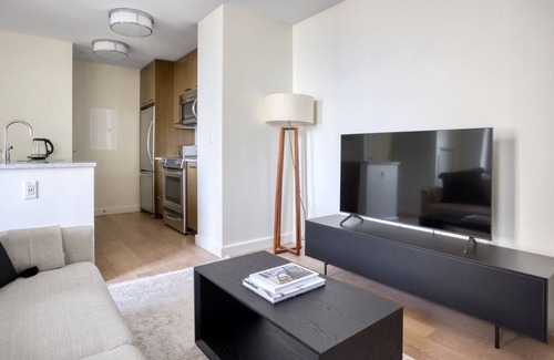 Bay Village Apartment | Gorgeous Back Bay 1BR w/W/D & Gym, by Blueground