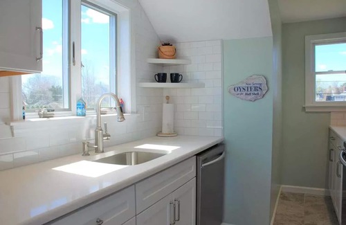 Sandwich House | Gorgeous Beach Home Offering PANORAMIC Views Of Cape Cod Bay.