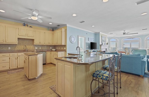 Southpointe House | Gorgeous beachfront property with an expansive back deck and perfect Gulf views!