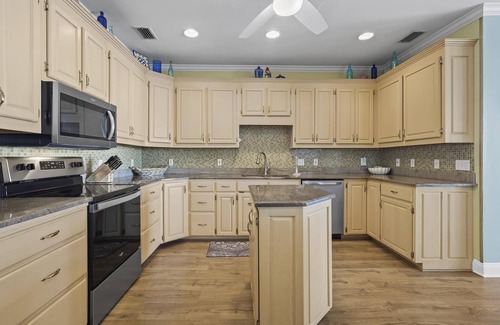 Southpointe House | Gorgeous beachfront property with an expansive back deck and perfect Gulf views!