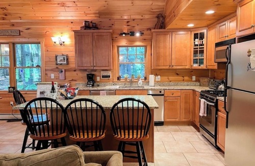 Bridgton House | Gorgeous Bridgton Cabin Only Steps to Long Lake and Direct access to ITS89!
