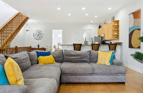 Crescent Beach House | Gorgeous coastal home, Washer dryer, Wifi and close to beach access