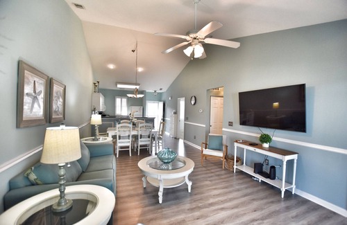 North Myrtle Beach Condo | Gorgeous Condo in an Intracoastal Waterway Comm/Carolina Keyes/Pool