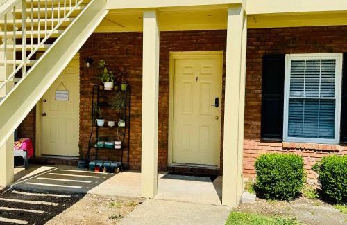 Auburn House | Gorgeous Condo across from Vet School