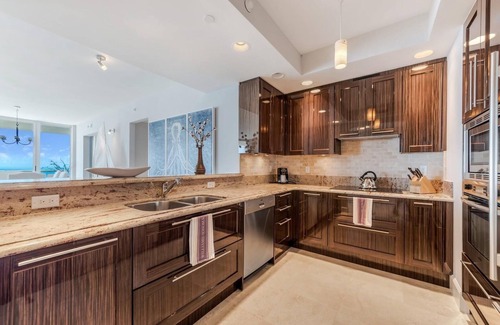 Singer Island Apartment | Gorgeous condo with breathtaking ocean view