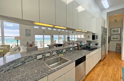 Villa Primera House | Gorgeous Contemporary Gulf Front Home w/Private Pool/Dog Friendly