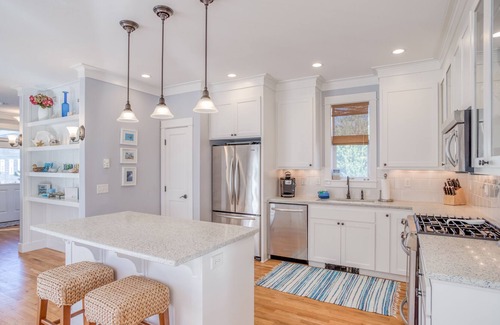 Olivia Beach House | Gorgeous Craftsman 3-Bedroom Has Private Deck, Hot Tub & Olivia Beach Amenities!