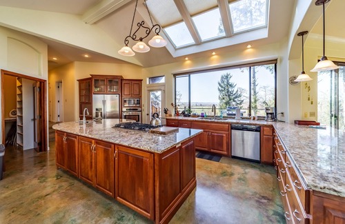 Freshwater House | Gorgeous, dog-friendly home with magnificent bay, meadow, & mountain views