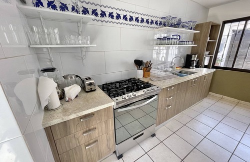 Todos Santos House | Gorgeous Downtown 4BR House with Jacuzzi & Firepit