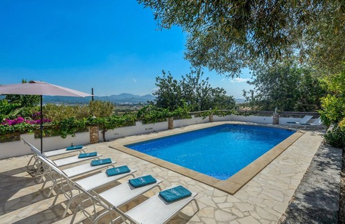 Sant Antoni de Portmany House | Gorgeous home in Sant Antoni de Portman