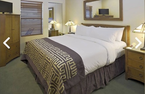 Enterprise Resort | Gorgeous Family Friendly Resort with Water Slides in Vegas!