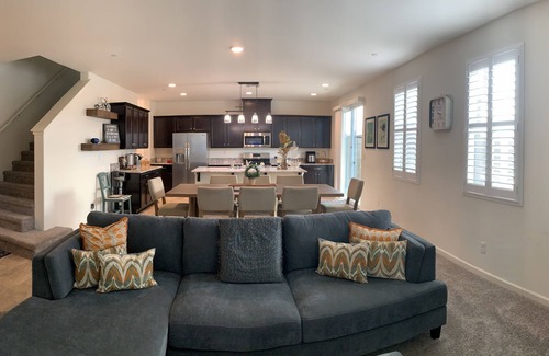 Visalia House | Gorgeous Family Home near Sequoia National Park