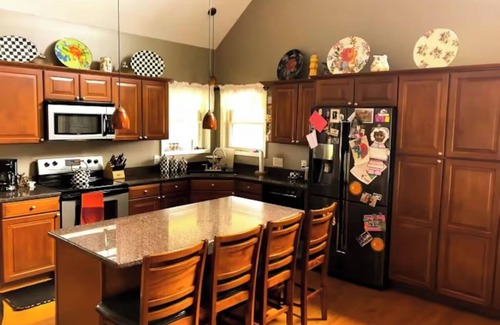 Trumansburg House | Gorgeous Farmhouse in the Heart of the Fingerlakes