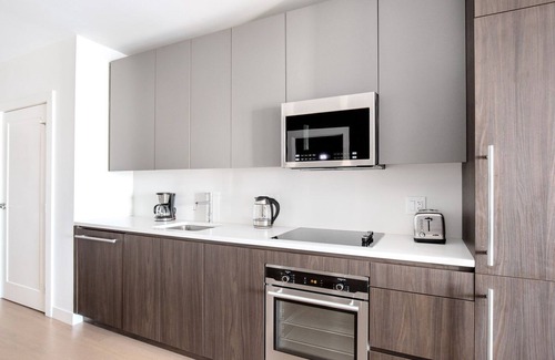 Fenway–Kenmore Apartment | Gorgeous Fenway 1BR w/W/D, Roof & Gym, nr Fenway Park, by Blueground