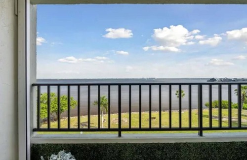 Punta Gorda Condo | Gorgeous Full Harbor Views, 2-bedroom condo in beautiful Punta Gorda Isles.