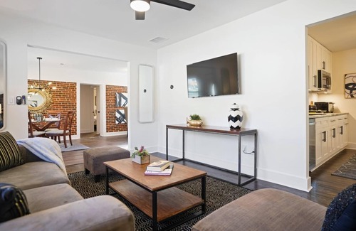 East Side Apartment | Gorgeous Getaway | Renovated Luxury in Great Area
