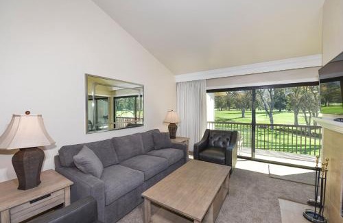 Napa House | Gorgeous Golf Course View at Silverado